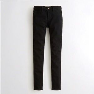 Hollister Black Super Skinny Jeans NWT